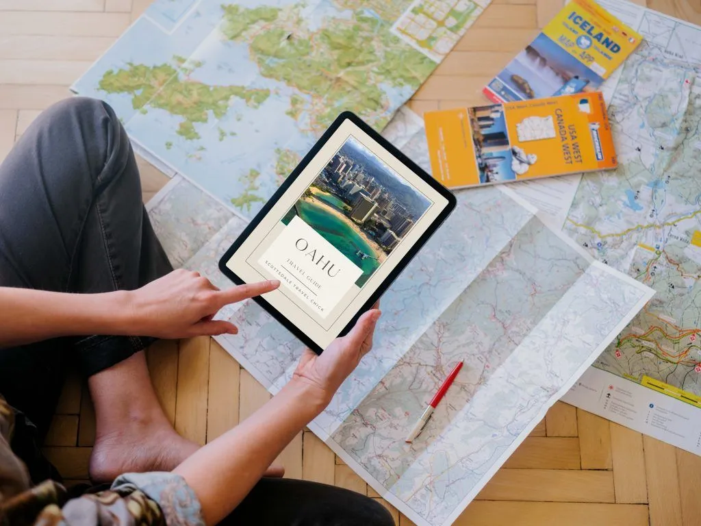 Oahu Travel Guide Mockup JPEG 1 1024x768